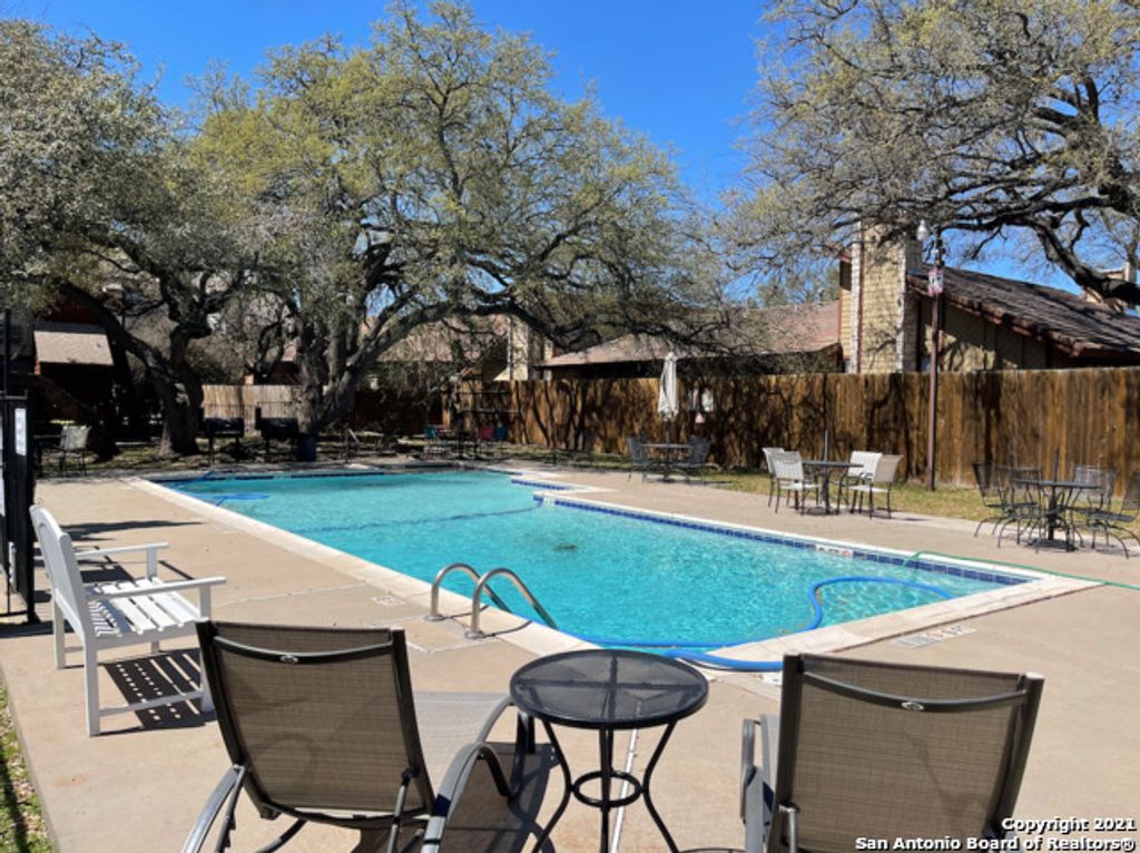 10527 Perrin Beitel Rd Apt B209, San Antonio, TX 78217
