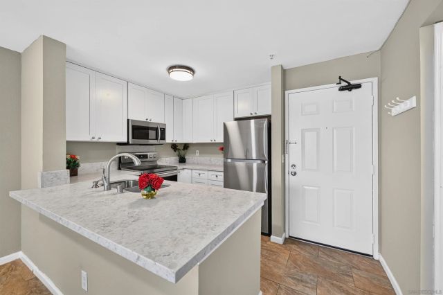 3550 Lebon 6412, San Diego, CA 92122
