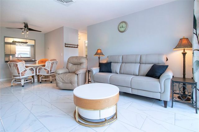 2115 9TH AVENUE W 2A, Bradenton, FL 34205