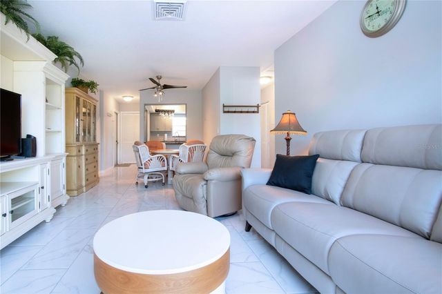 2115 9TH AVENUE W 2A, Bradenton, FL 34205