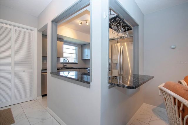 2115 9TH AVENUE W 2A, Bradenton, FL 34205