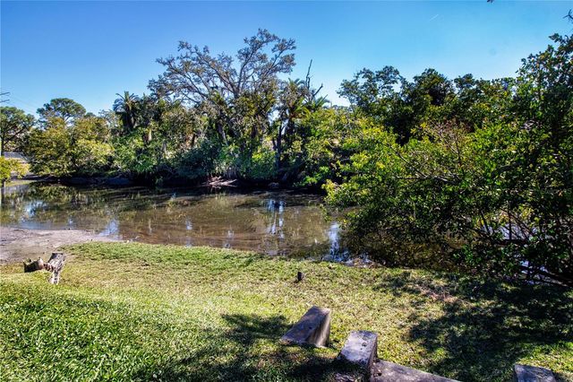 2115 9TH AVENUE W 2A, Bradenton, FL 34205