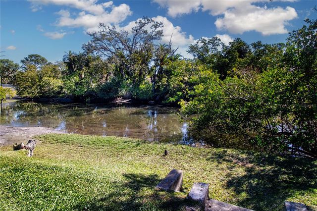 2115 9TH AVENUE W 2A, Bradenton, FL 34205