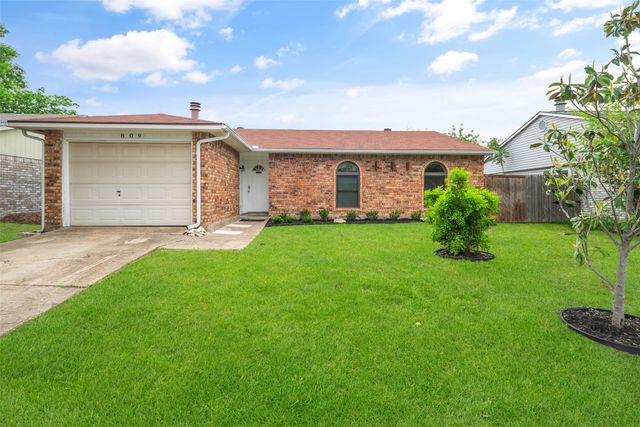 809 Sunny Slope Drive, Allen, TX 75002