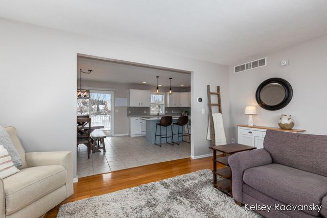 1536 Lillyview Court, Grand Rapids, MI 49509