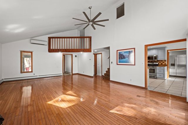 15 Park Avenue, Greenwood Lake, NY 10925