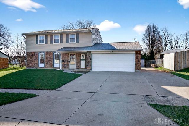 7064 Safari Drive, Huber Heights, OH 45424