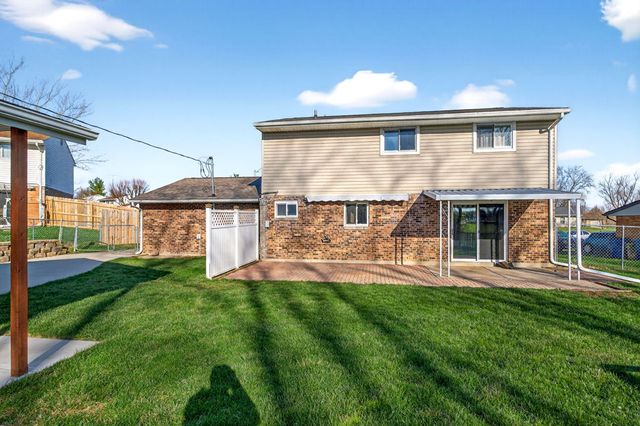 7064 Safari Drive, Huber Heights, OH 45424