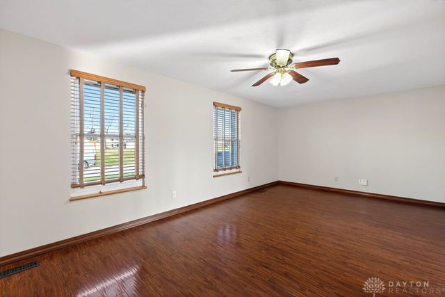 7064 Safari Drive, Huber Heights, OH 45424