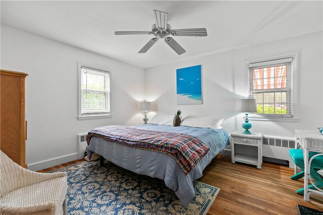 2 Cliff Avenue, Newport, RI 02840