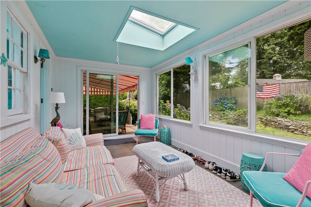 2 Cliff Avenue, Newport, RI 02840