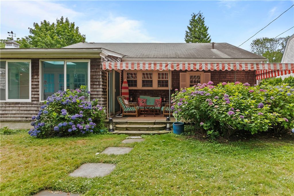 2 Cliff Avenue, Newport, RI 02840