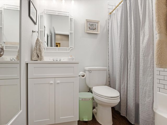 222 N Cliff Street, Dallas, TX 75203