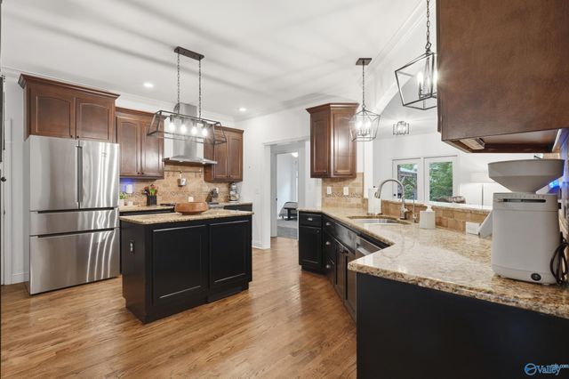 10 Green Creek Road, Madison, AL 35756