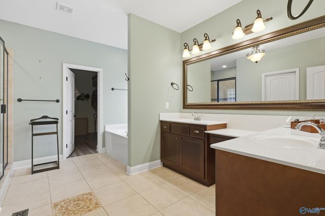 10 Green Creek Road, Madison, AL 35756