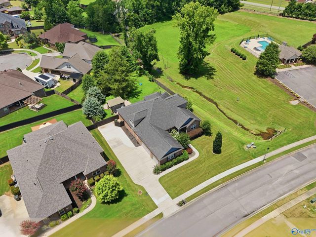 10 Green Creek Road, Madison, AL 35756