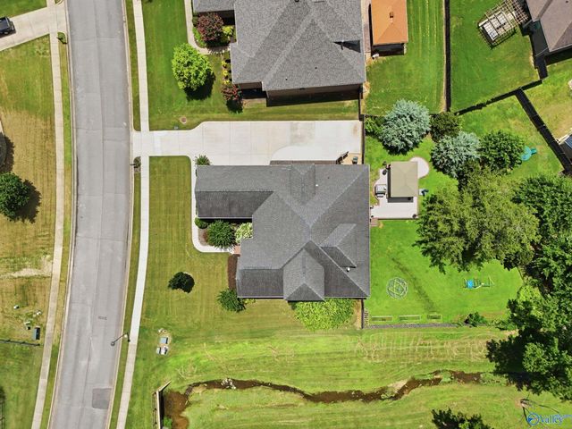 10 Green Creek Road, Madison, AL 35756