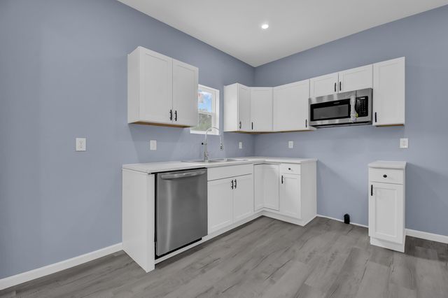 1414 Woodward Avenue, Springfield, OH 45506