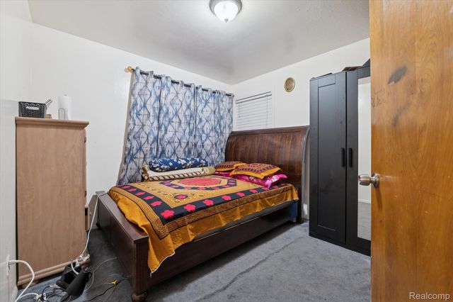 24245 Patricia Avenue, Warren, MI 48091