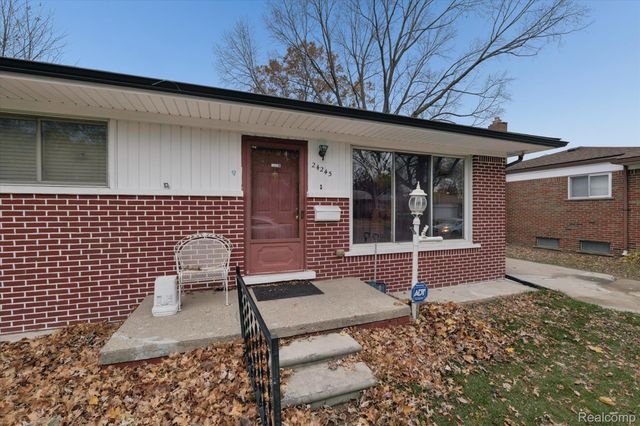 24245 Patricia Avenue, Warren, MI 48091