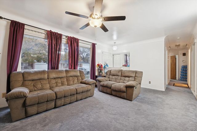 24245 Patricia Avenue, Warren, MI 48091