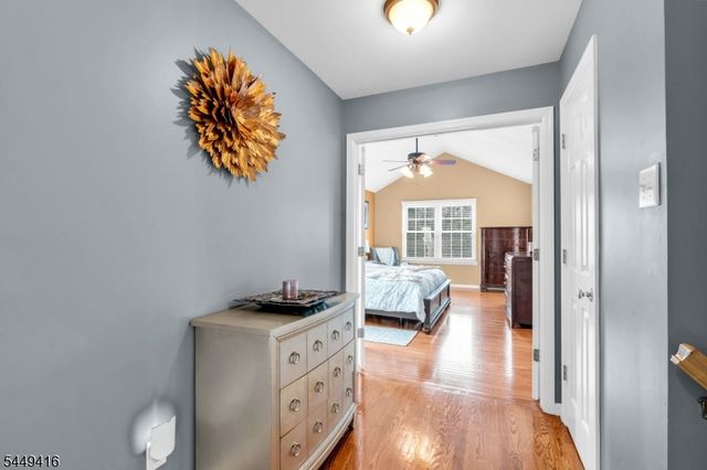 48 Plantation Rd, Readington Twp., NJ 08889