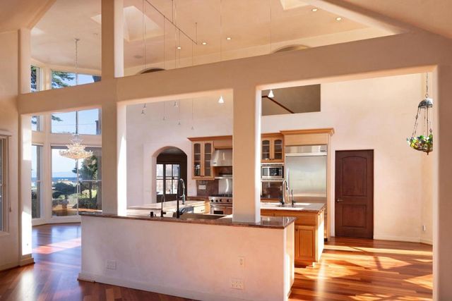 1273 Surf Avenue, Pacific Grove, CA 93950