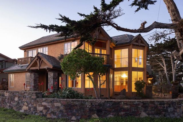 1273 Surf Avenue, Pacific Grove, CA 93950