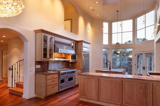 1273 Surf Avenue, Pacific Grove, CA 93950