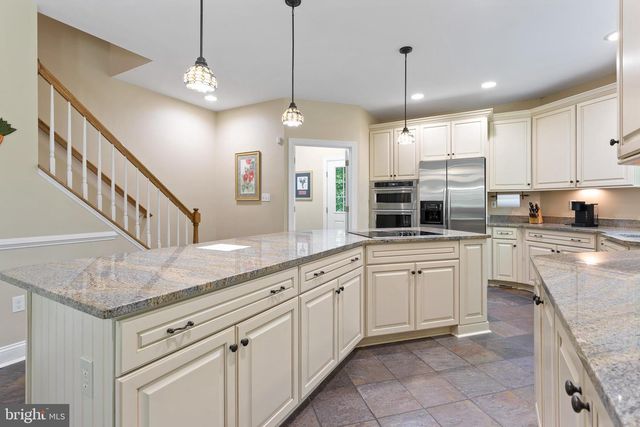 9350 BAKER ST, Owings, MD 20736
