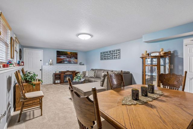 8595 Indahl Avenue S, Cottage Grove, MN 55016