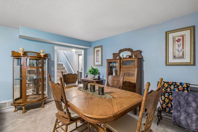 8595 Indahl Avenue S, Cottage Grove, MN 55016