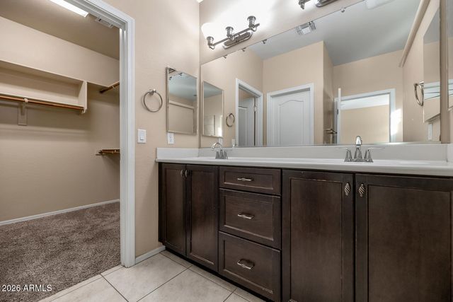 5833 W HIDALGO Avenue, Laveen, AZ 85339