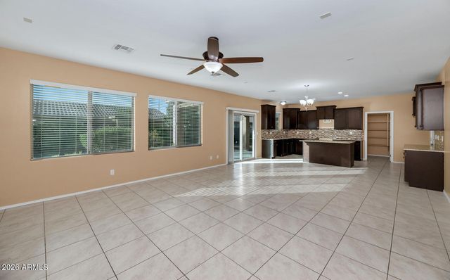 5833 W HIDALGO Avenue, Laveen, AZ 85339