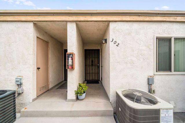 302 Travelodge Drive, El Cajon, CA 92020