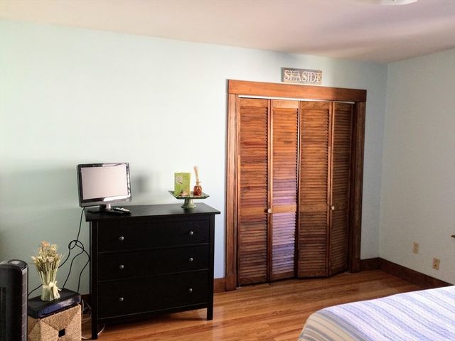 131 Cottage Street 131, Norwood, MA 02062