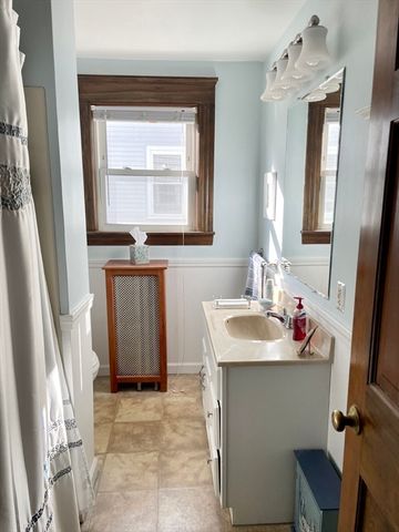 131 Cottage Street 131, Norwood, MA 02062