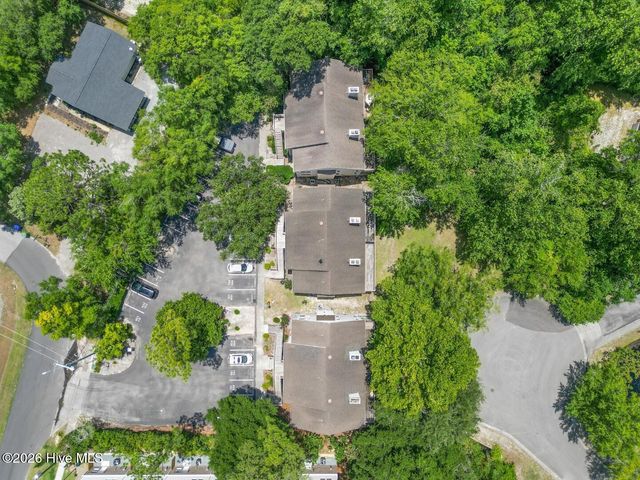 406 Forest Park Road 202, Wilmington, NC 28409