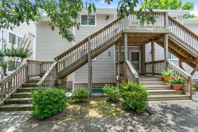 406 Forest Park Road 202, Wilmington, NC 28409