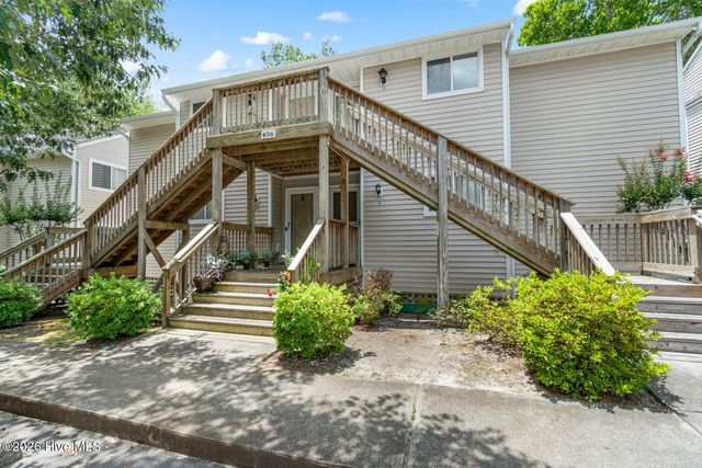 406 Forest Park Road 202, Wilmington, NC 28409