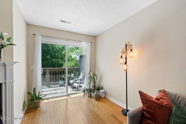 406 Forest Park Road 202, Wilmington, NC 28409