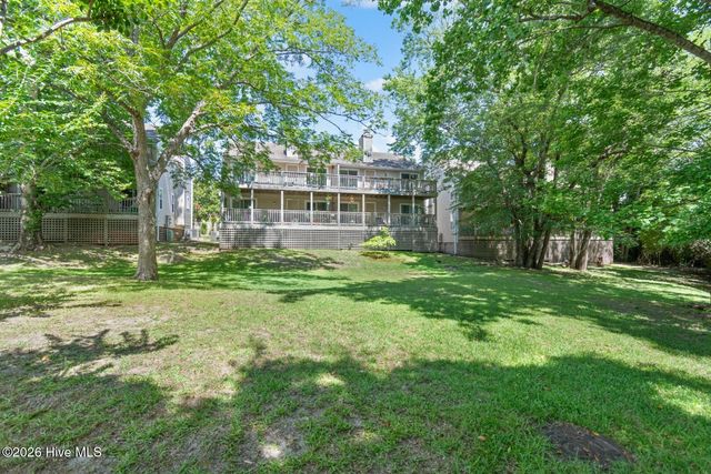 406 Forest Park Road 202, Wilmington, NC 28409