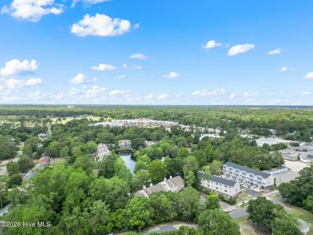406 Forest Park Road 202, Wilmington, NC 28409