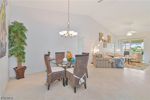 2600 Marshcreek LN 201, Naples, FL 34119