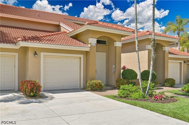2600 Marshcreek LN 201, Naples, FL 34119