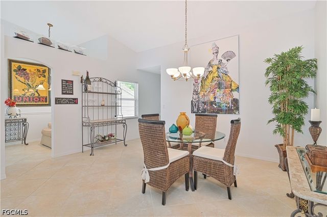 2600 Marshcreek LN 201, Naples, FL 34119