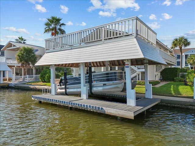 3423 Christmas Tree Point Road, Galveston, TX 77554