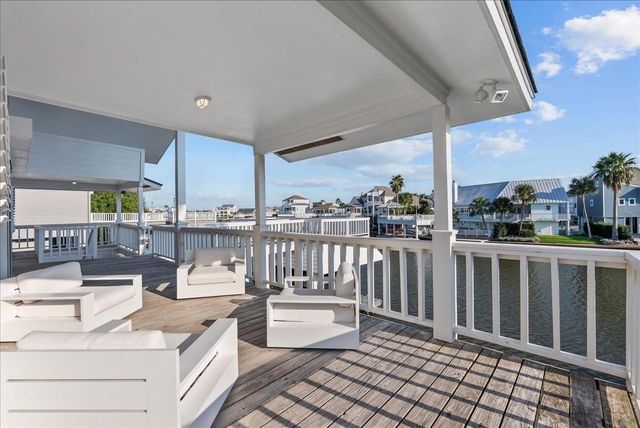 3423 Christmas Tree Point Road, Galveston, TX 77554