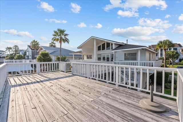 3423 Christmas Tree Point Road, Galveston, TX 77554