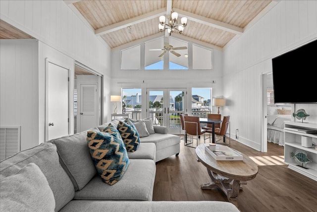 3423 Christmas Tree Point Road, Galveston, TX 77554